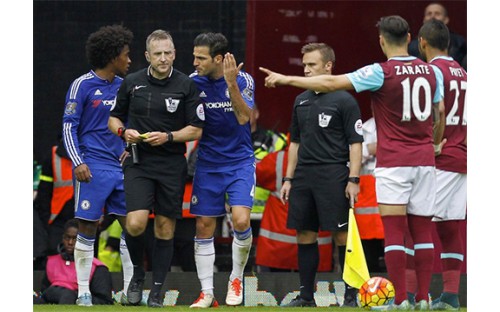 Chelsea nhận án phạt của FA